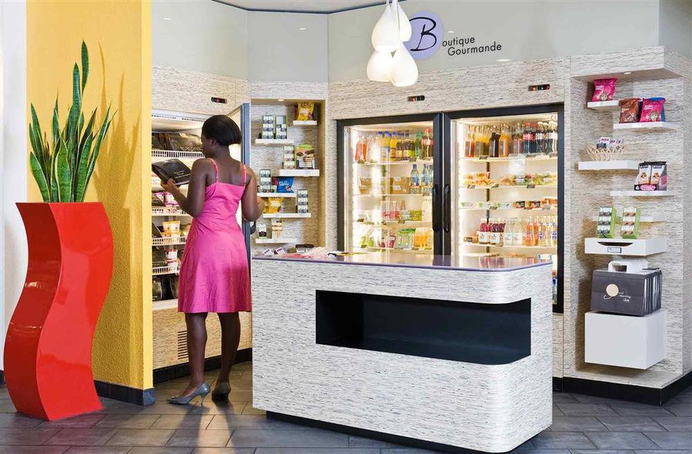 B&B Hotel Rueil-Malmaison Gare Restaurant foto